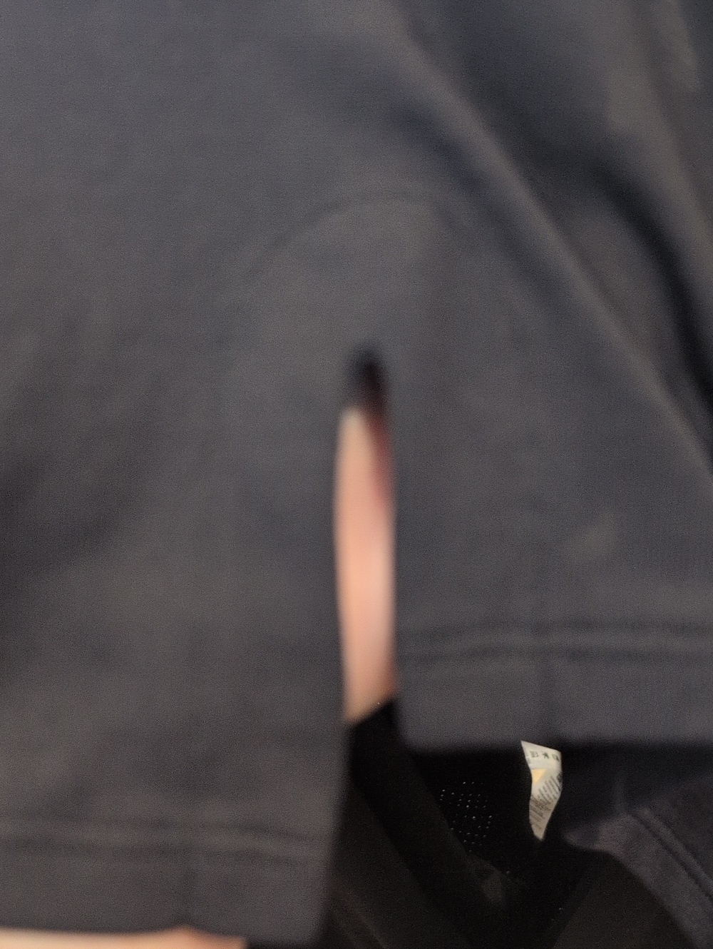 Lululemon Train to Be Tank Black / Black - Picture 8 of 11